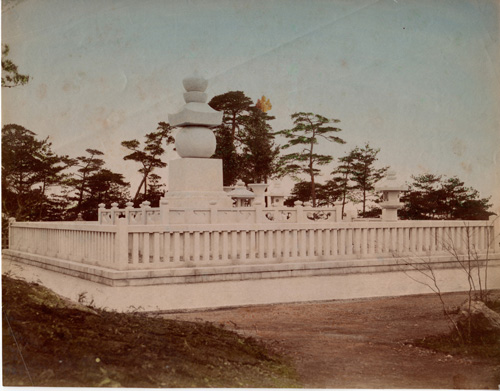 Monument with Balustrade